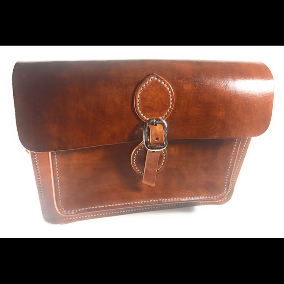 Handmade leather satchel - Picture 8 of 8